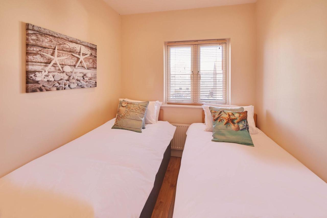 Host & Stay - The Scuttlebutt Townhouse Вітбі Екстер'єр фото